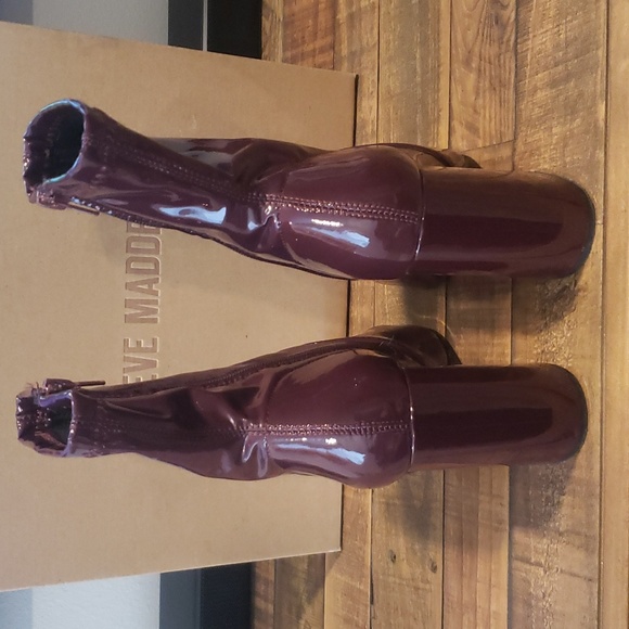 STEVE MADDEN "SLADE" BOOTIES - Picture 3 of 6